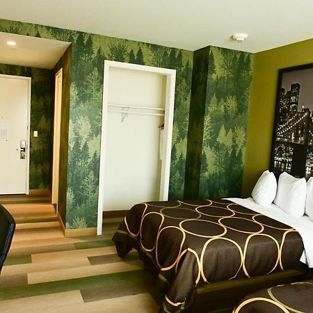 Hotel Super 8 By Wyndham Bronx Near Botanical Garden Nowy Jork Zewnętrze zdjęcie