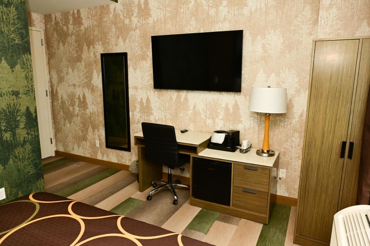Hotel Super 8 By Wyndham Bronx Near Botanical Garden Nowy Jork Zewnętrze zdjęcie