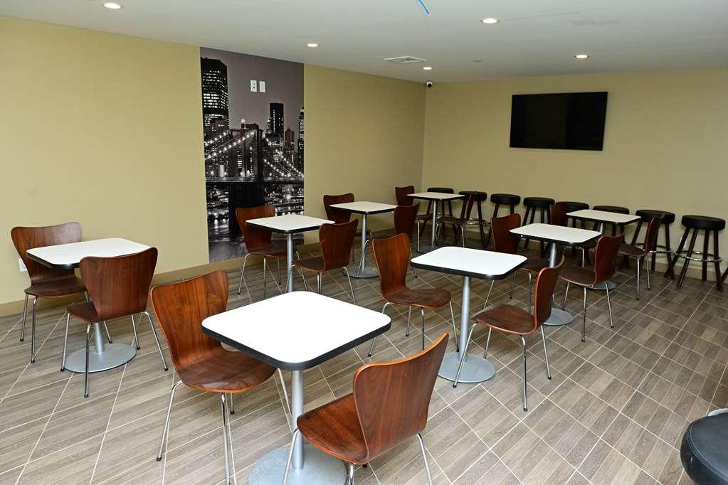 Hotel Super 8 By Wyndham Bronx Near Botanical Garden Nowy Jork Restauracja zdjęcie